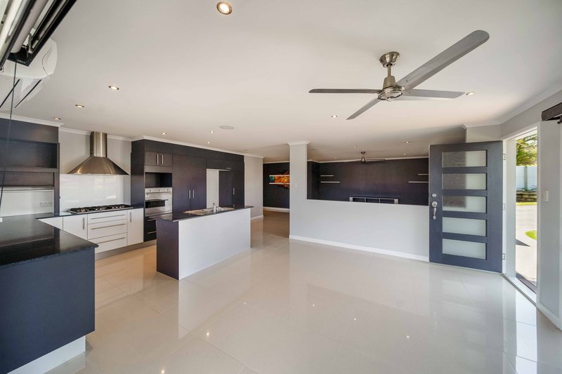 Photo - 30 Gordon Place, Glass House Mountains QLD 4518 - Image 3