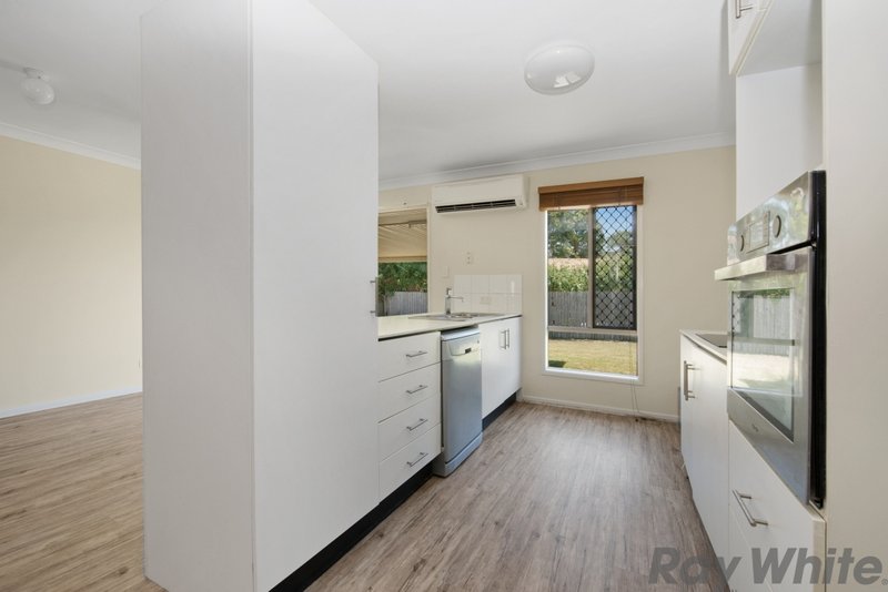 Photo - 30 Government Street, Deception Bay QLD 4508 - Image 3