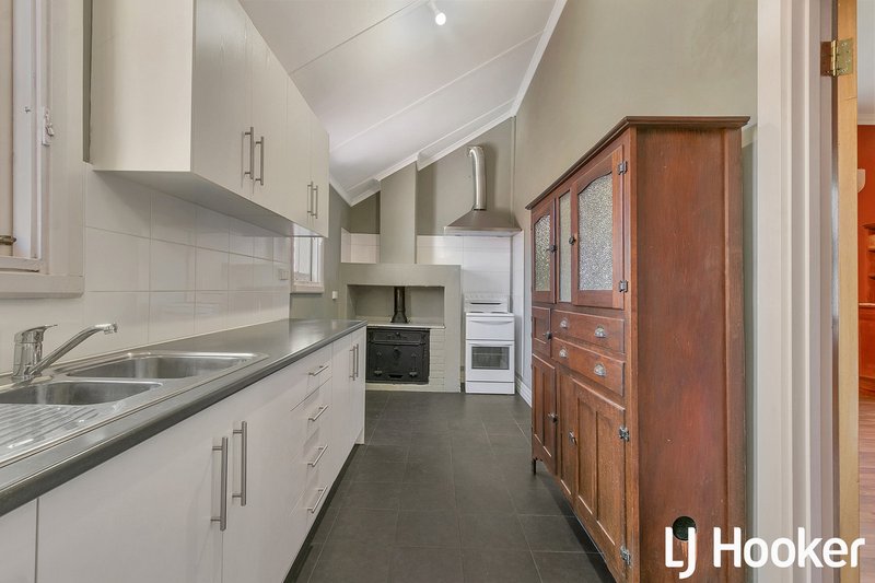 Photo - 30 Graeber Road, Smithfield SA 5114 - Image 3