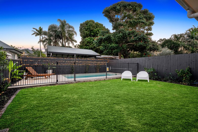 Photo - 30 Granada Street, Wynnum QLD 4178 - Image 18