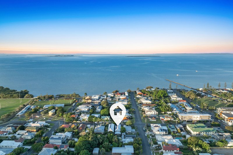 Photo - 30 Granada Street, Wynnum QLD 4178 - Image 20