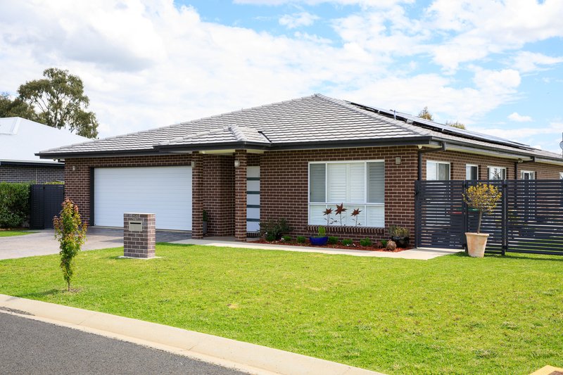 30 Grandview Crescent, Armidale NSW 2350