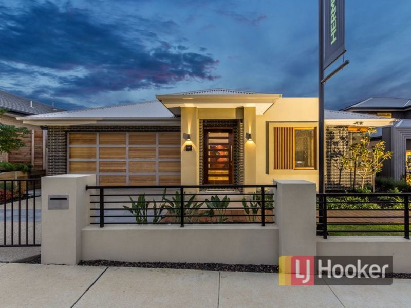 30 Grandvue Boulevard, Pakenham VIC 3810