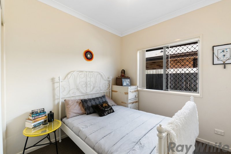 Photo - 30 Greene Street, Rothwell QLD 4022 - Image 11