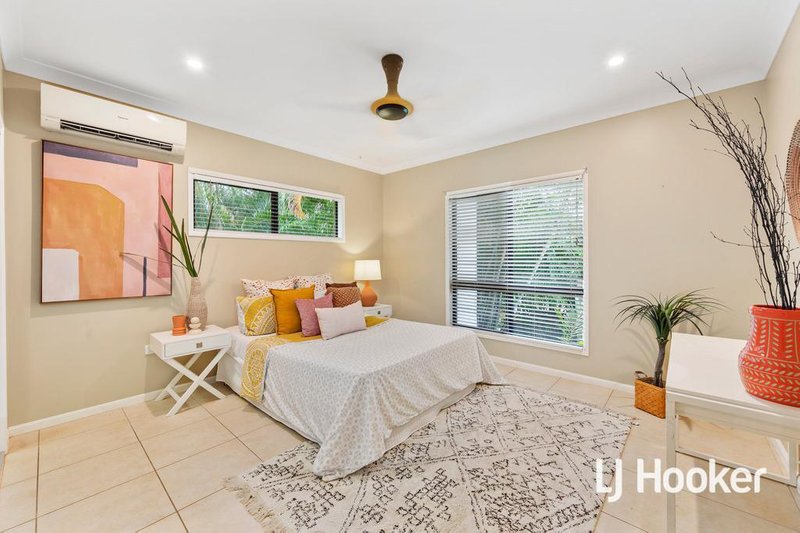 Photo - 30 Greentree Circuit, Bushland Beach QLD 4818 - Image 9