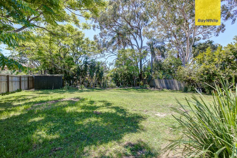 Photo - 30 Greenview Avenue, Rochedale South QLD 4123 - Image 6