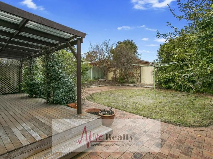 Photo - 30 Greenway Parade, Revesby NSW 2212 - Image 4