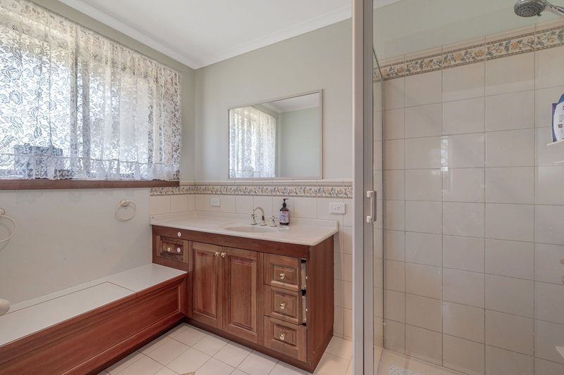 Photo - 30 Grey Street, Darley VIC 3340 - Image 5