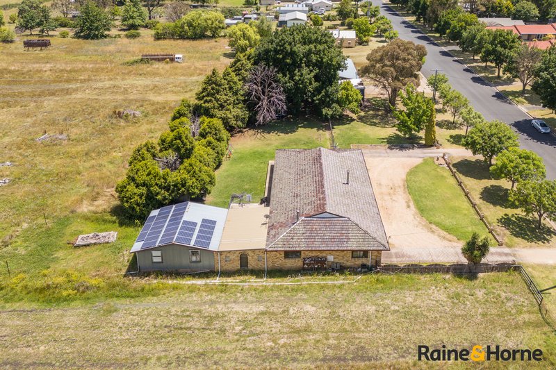 Photo - 30 Grey Street, Glen Innes NSW 2370 - Image 10