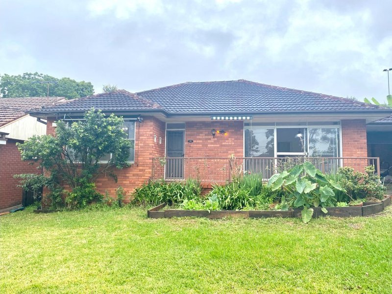 Photo - 30 Grigg Avenue, North Epping NSW 2121 - Image 1
