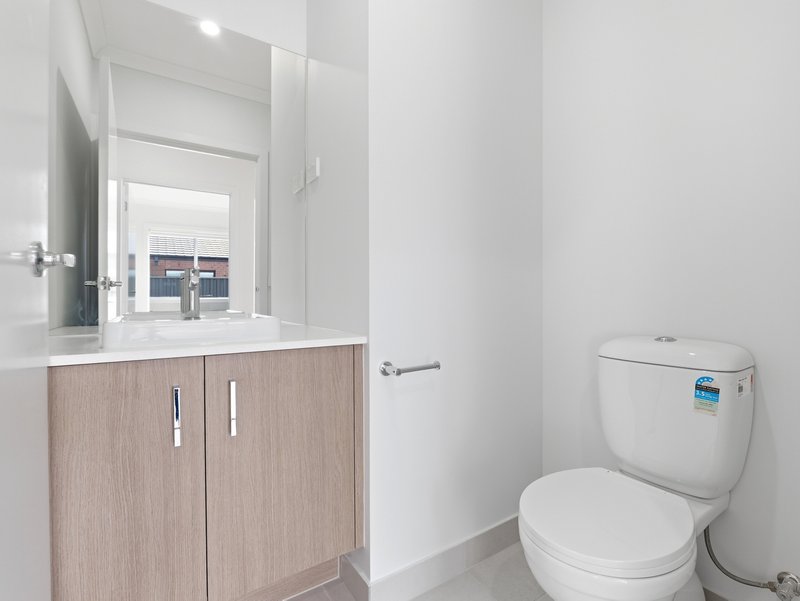 Photo - 30 Haflinger Road, Tarneit VIC 3029 - Image 22