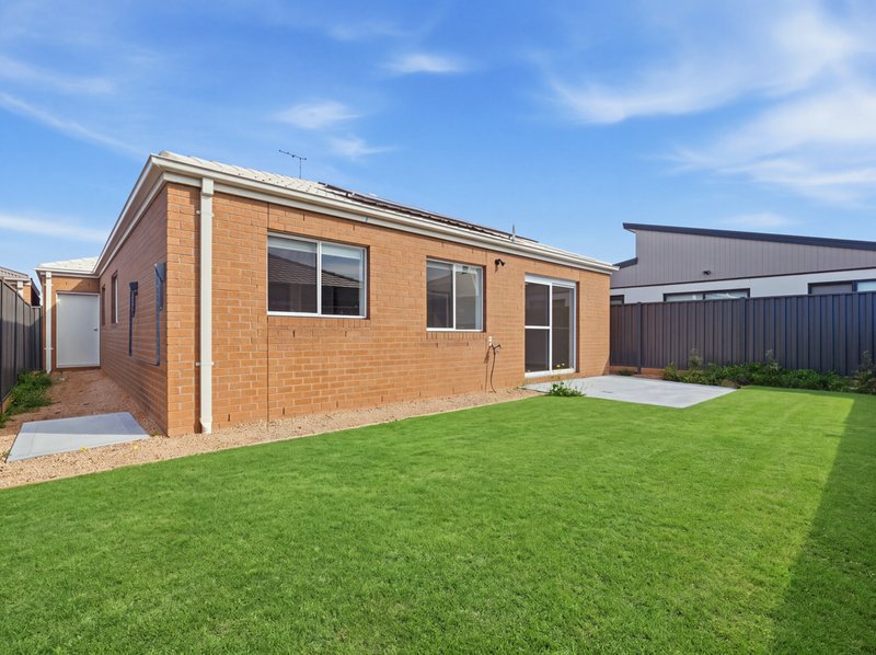Photo - 30 Haflinger Road, Tarneit VIC 3029 - Image 24