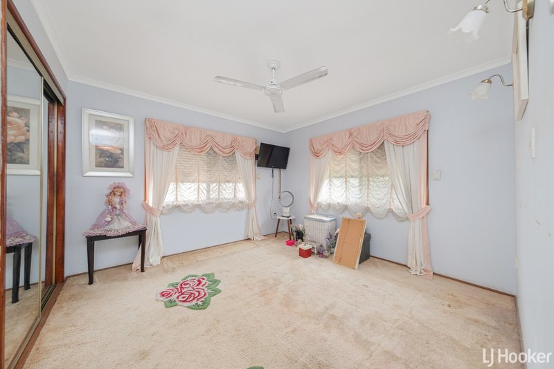 Photo - 30 Hardy Avenue, Park Avenue QLD 4701 - Image 10