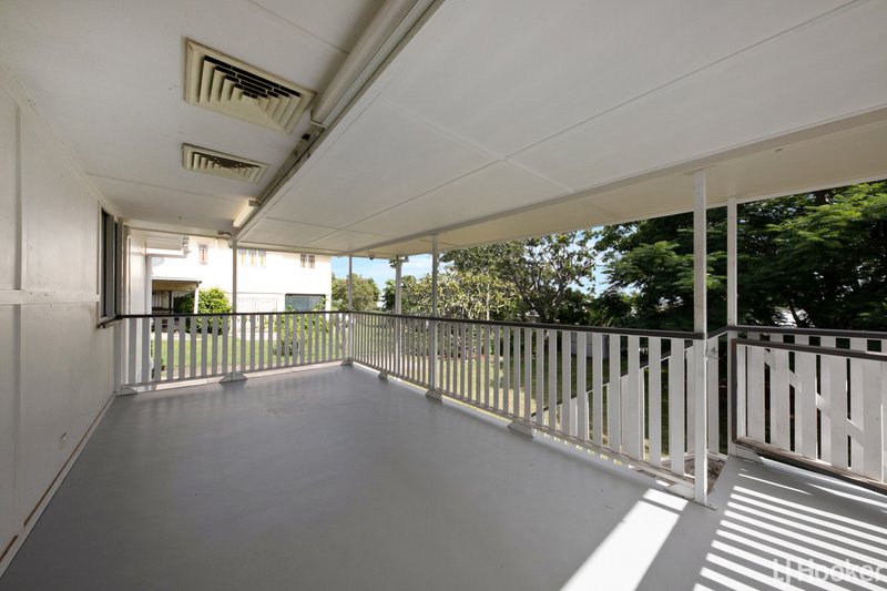 Photo - 30 Harrow Street, West Rockhampton QLD 4700 - Image 13