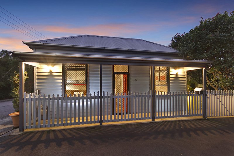 30 Henry Street, Tighes Hill NSW 2297