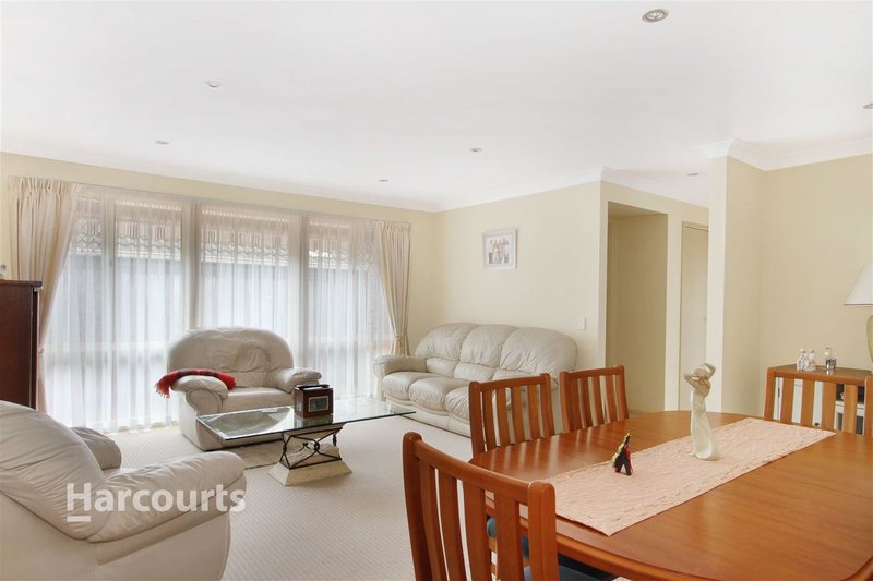 Photo - 30 Highland Park Drive, Horsley NSW 2530 - Image 3