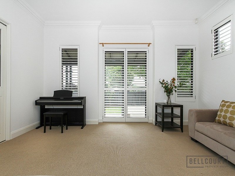 Photo - 30 Hilda Street, Shenton Park WA 6008 - Image 4