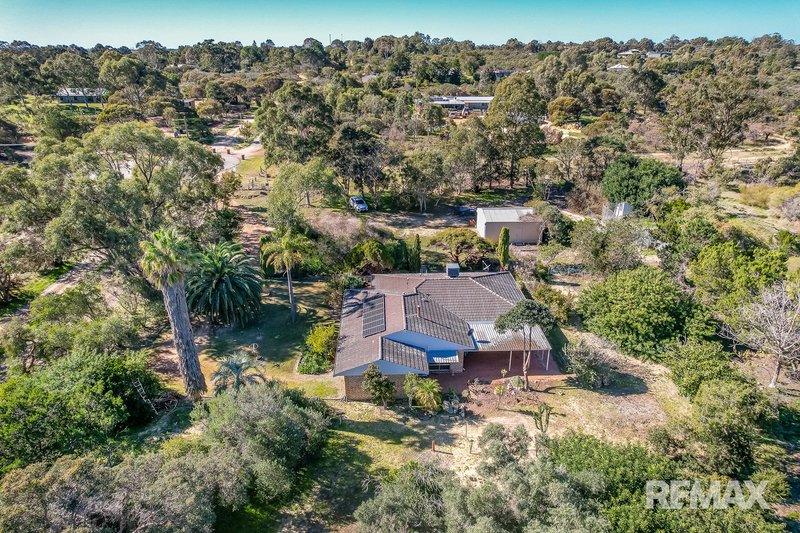 Photo - 30 Hillcrest Ridge, Woodridge WA 6041 - Image 4