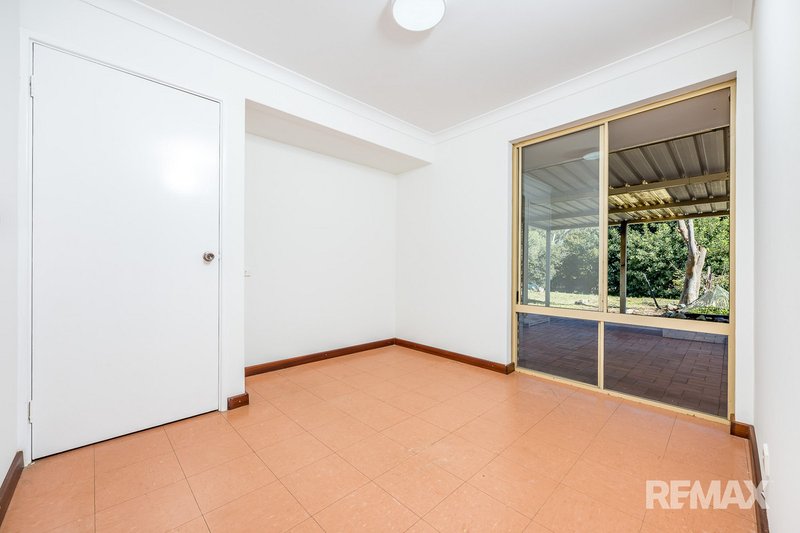 Photo - 30 Hillcrest Ridge, Woodridge WA 6041 - Image 21
