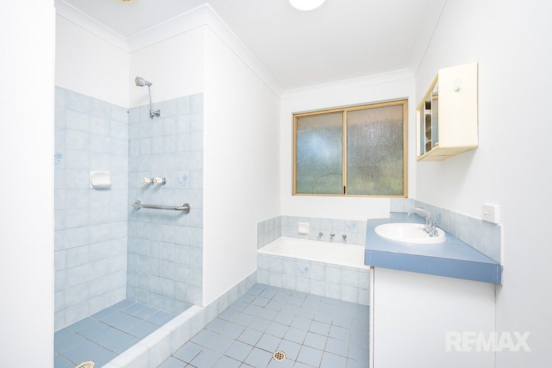 Photo - 30 Hillcrest Ridge, Woodridge WA 6041 - Image 22
