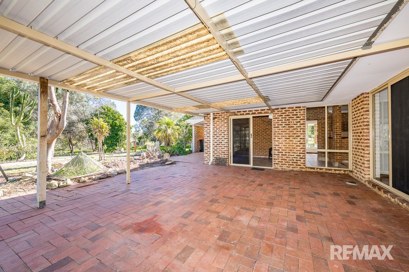 Photo - 30 Hillcrest Ridge, Woodridge WA 6041 - Image 25