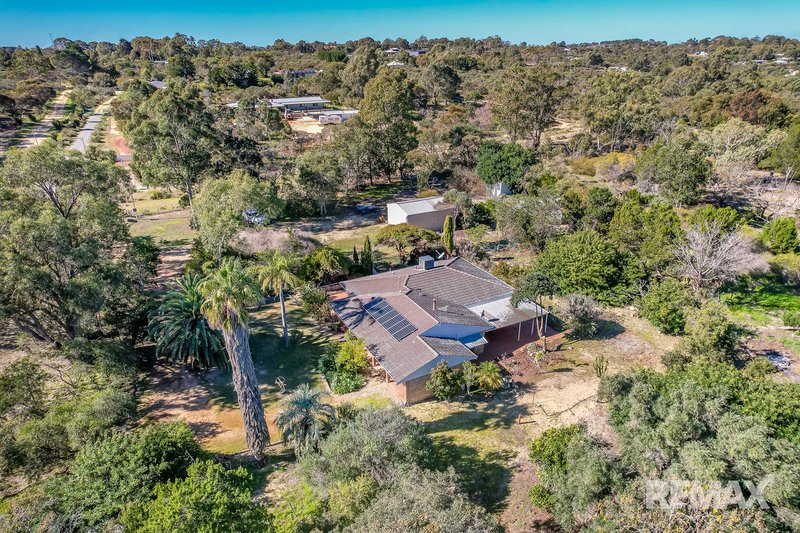 Photo - 30 Hillcrest Ridge, Woodridge WA 6041 - Image 33