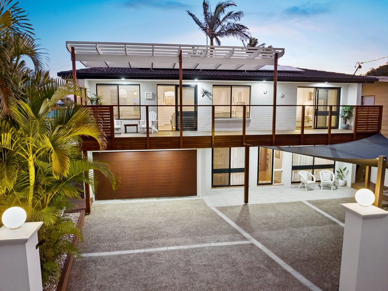 30 Howard Street, Runaway Bay QLD 4216