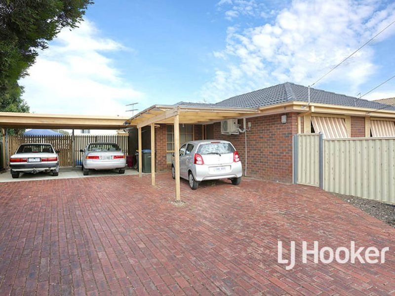 30 Iluka Drive, Werribee VIC 3030