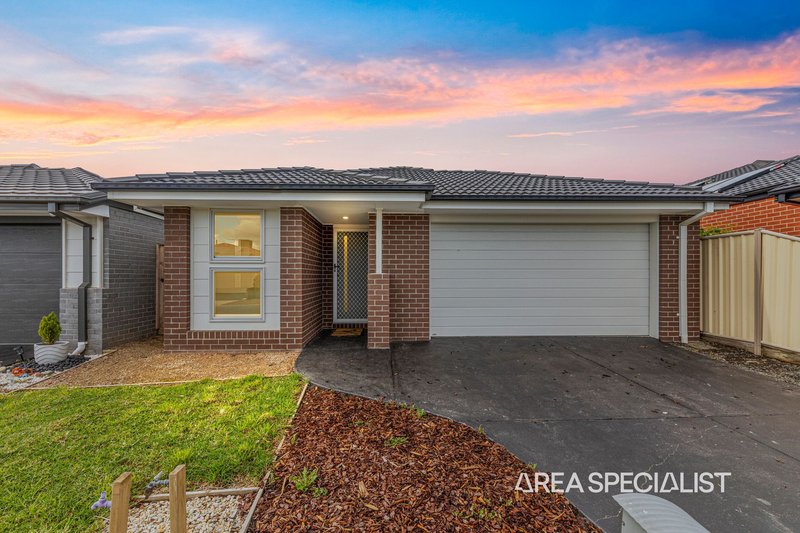 Photo - 30 Isabel Street, Pakenham VIC 3810 - Image 2