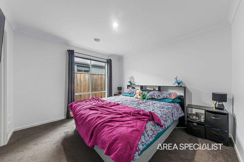 Photo - 30 Isabel Street, Pakenham VIC 3810 - Image 10