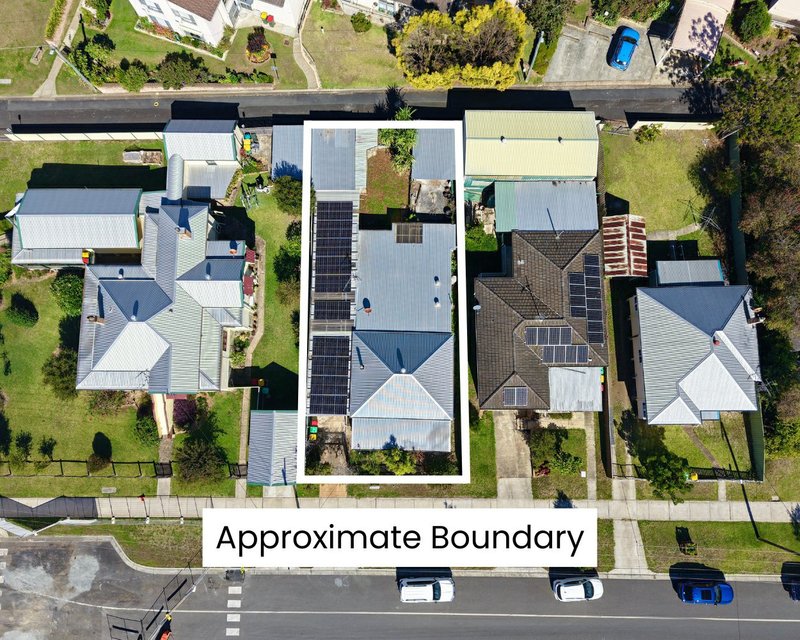 Photo - 30 Isabella Street, Wingham NSW 2429 - Image 3