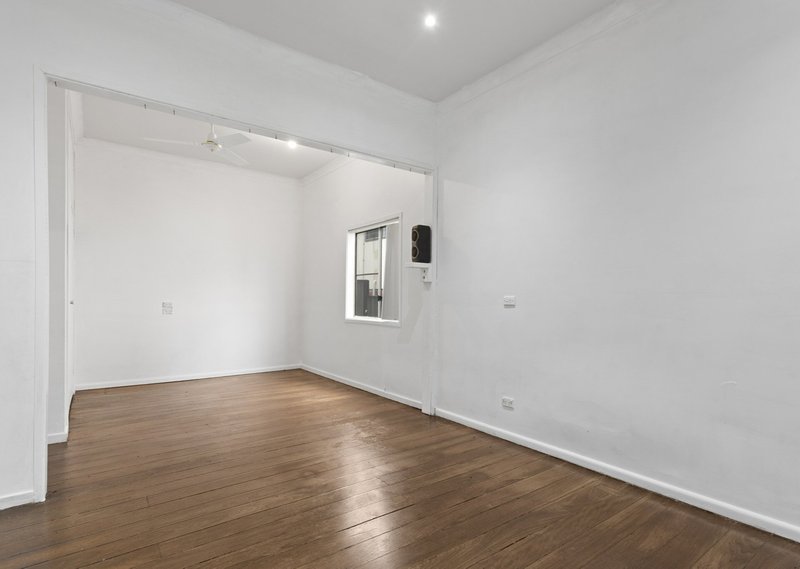 Photo - 30 Isabella Street, Wingham NSW 2429 - Image 6