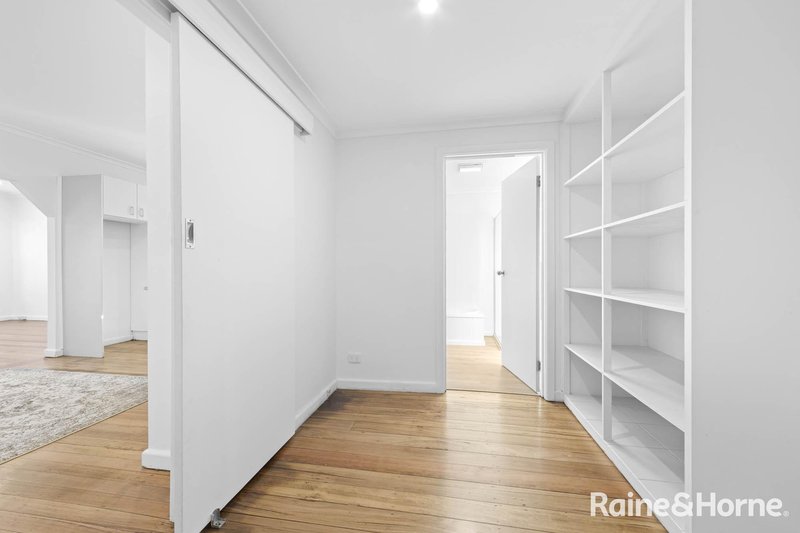 Photo - 30 James Street, St Albans VIC 3021 - Image 9