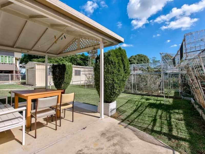 Photo - 30 Jean Street, Grange QLD 4051 - Image 15