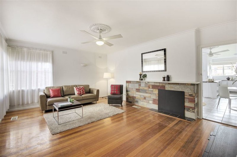 Photo - 30 Jedda Street, Bell Post Hill VIC 3215 - Image 3