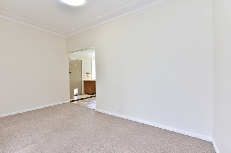 Photo - 30 Jindalee Street, Toronto NSW 2283 - Image 4