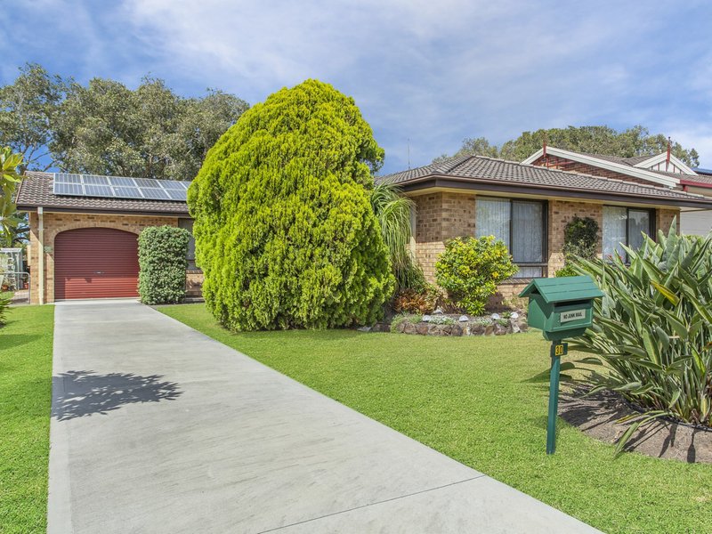 30 Joel Drive, Old Bar NSW 2430