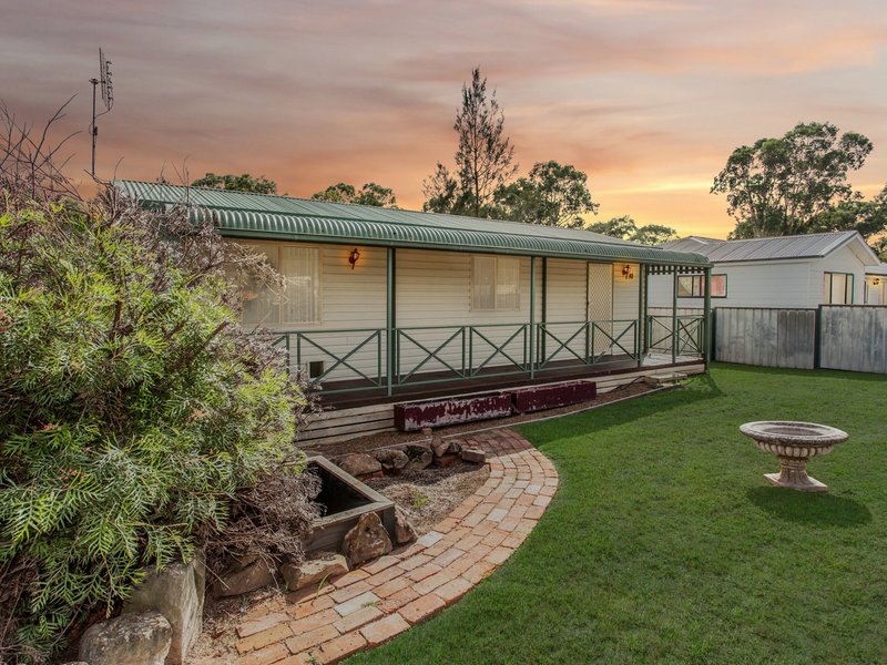 30 John St , Ellalong NSW 2325