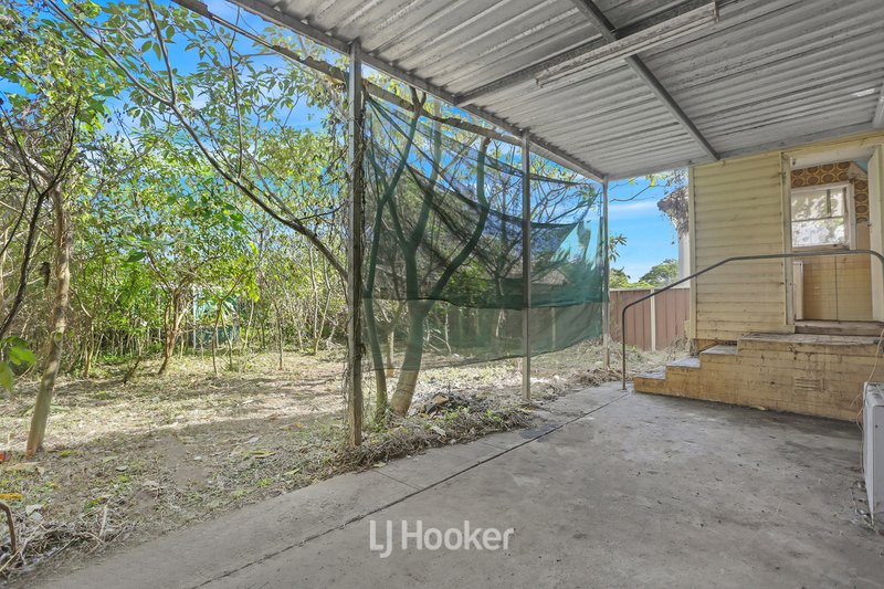 Photo - 30 Johnson Avenue, Seven Hills NSW 2147 - Image 6
