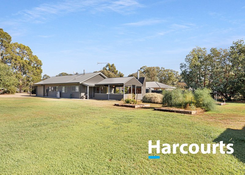 30 Johnson Street, Oxley VIC 3678