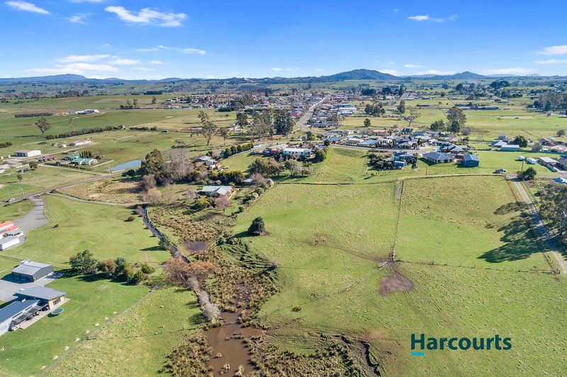 Photo - 30 Johnson Street, Sheffield TAS 7306 - Image 4