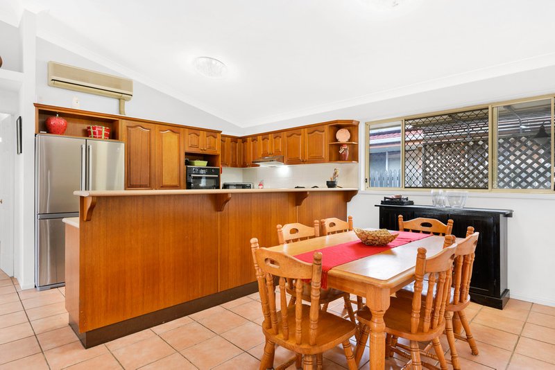 Photo - 30 Jumbuck Street, Deception Bay QLD 4508 - Image 6