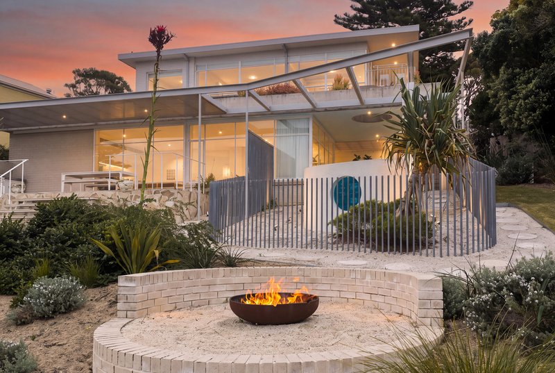 Photo - 30 Kaleula Crescent, Kiama NSW 2533 - Image 4