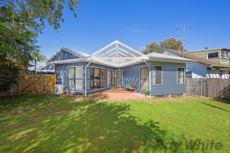 Photo - 30 Kantara Road, Toukley NSW 2263 - Image 6