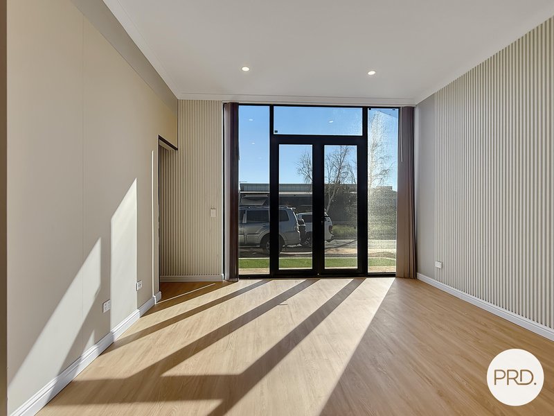 Photo - 30 Karinha Way, Baynton WA 6714 - Image 5