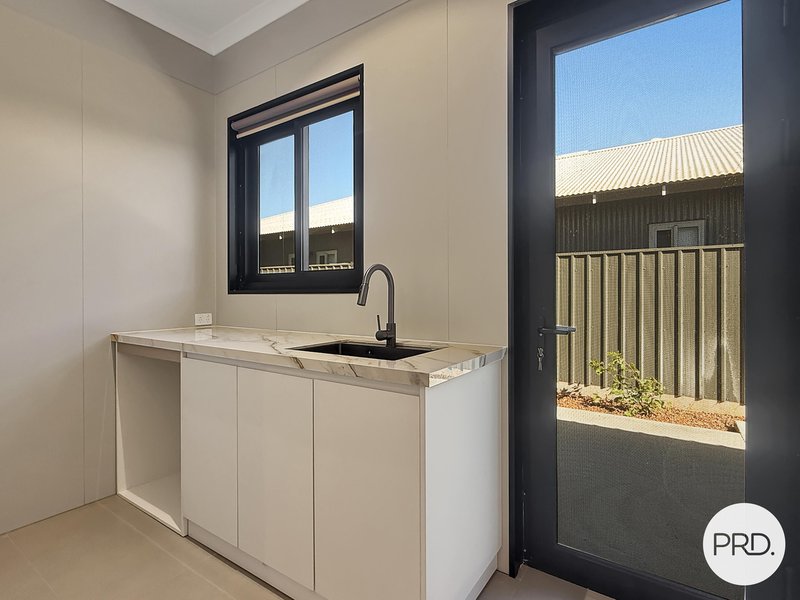 Photo - 30 Karinha Way, Baynton WA 6714 - Image 13