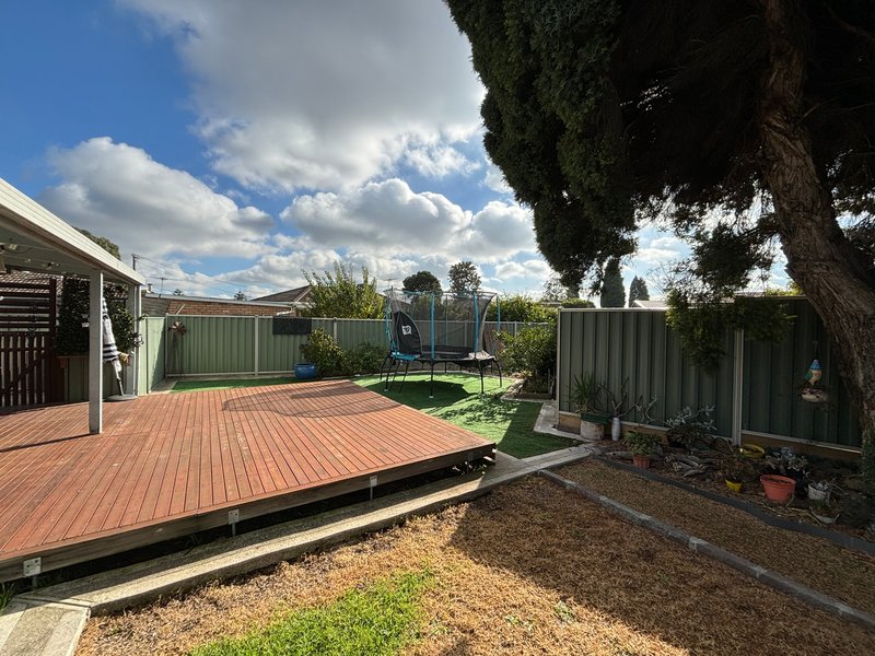 Photo - 30 Kemp Avenue, Thomastown VIC 3074 - Image 14