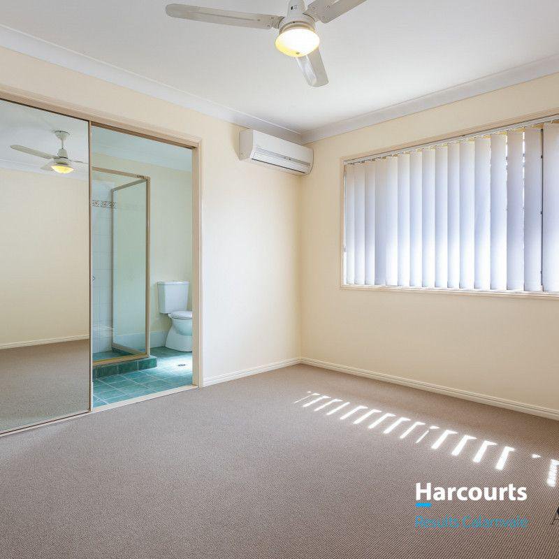 Photo - 30 Khoo Place, Calamvale QLD 4116 - Image 6