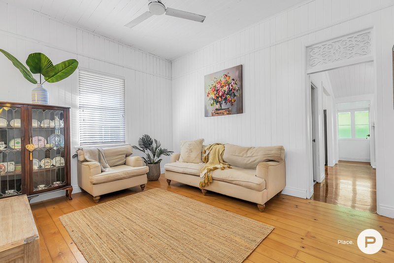 Photo - 30 Killeen Street, Nundah QLD 4012 - Image 3