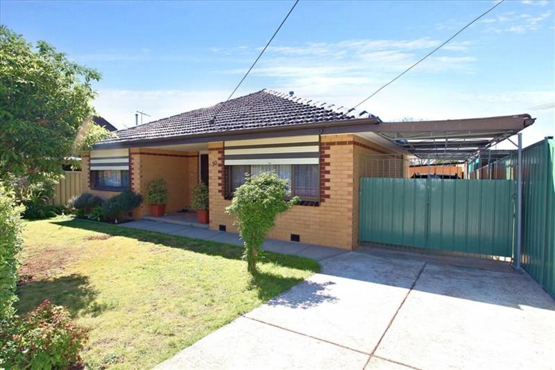 Photo - 30 Kings Road, St Albans VIC 3021 - Image